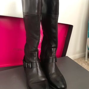 Vince Camuto Brunah boot in fudge.